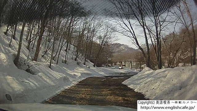 相沼内ダムと林道（北海道八雲町）