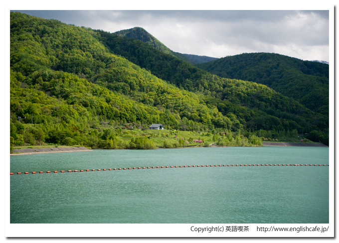 朝里ダムのダム湖の公園（北海道小樽市）