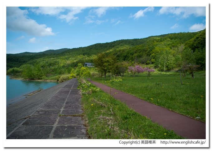 朝里ダム湖と公園（北海道小樽市）