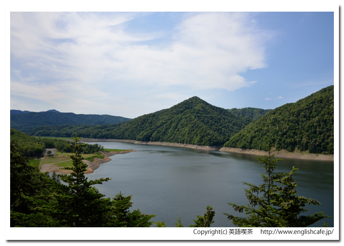 岩尾内ダム、岩尾内ダムの展望台に登って（北海道士別市）