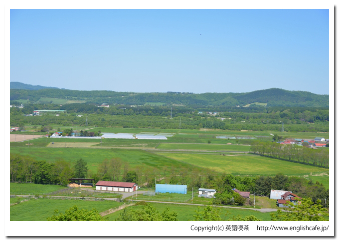 観農台、観農台からの方向を変えた眺望風景（北海道日高郡新ひだか町）