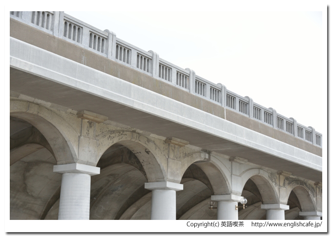 稚内港北防波堤ドーム、建築様式の一部（北海道稚内市）