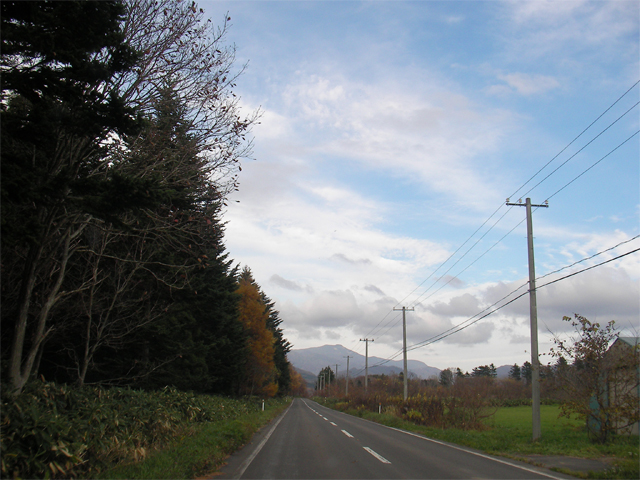 真駒内ダムへの途中の道（北海道久遠郡せたな町）