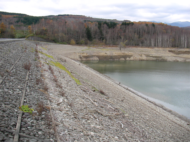 真駒内ダムのダム湖（北海道久遠郡せたな町）