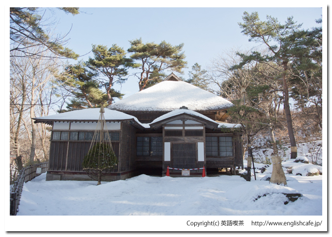冬の見晴公園から園亭（北海道函館市）
