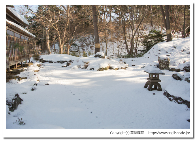 冬の見晴公園から園亭（北海道函館市）