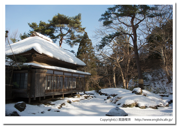 冬の見晴公園から園亭（北海道函館市）