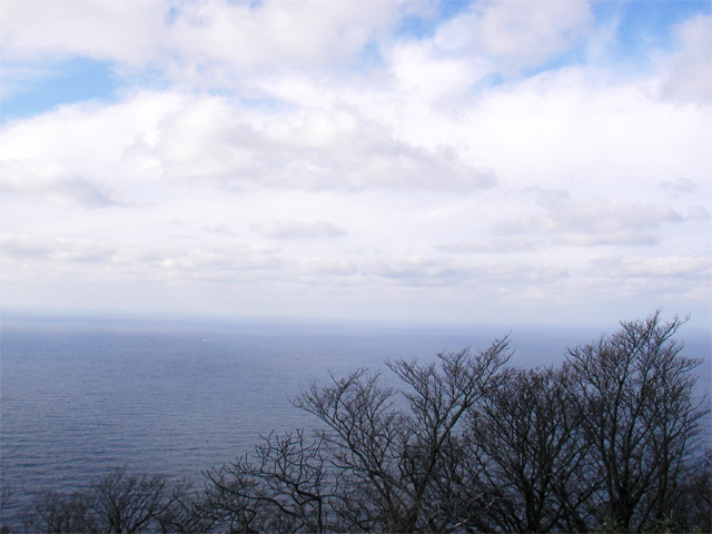 茂津多岬灯台の上から海を見ます（北海道島牧郡島牧村）