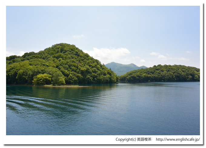中島（洞爺湖）、観音島と弁天島（北海道有珠郡壮瞥町）