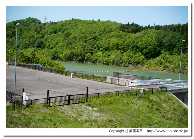南部坂ダムのダム湖の方を（北海道北斗市）