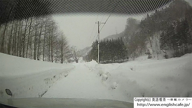 雪景色の濁川ダムへ（北海道森町）