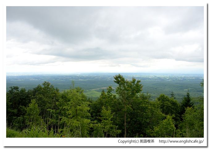 扇ヶ原展望台、扇ヶ原展望台から望む遠見の風景（北海道河東郡鹿追町）