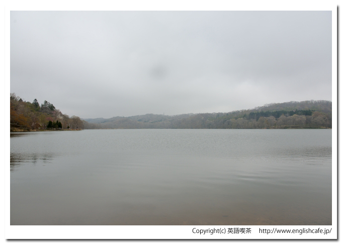 ポロト湖、ポロト湖の湖岸から（北海道白老町）