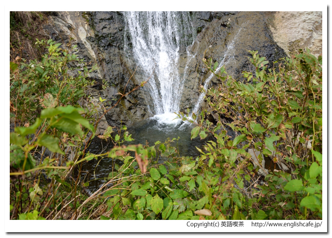 重滝、重滝の滝つぼ（北海道寿都郡黒松内町）