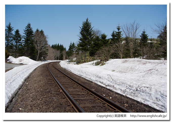 神明駅の江差方面行線路（北海道檜山郡上ノ国町）