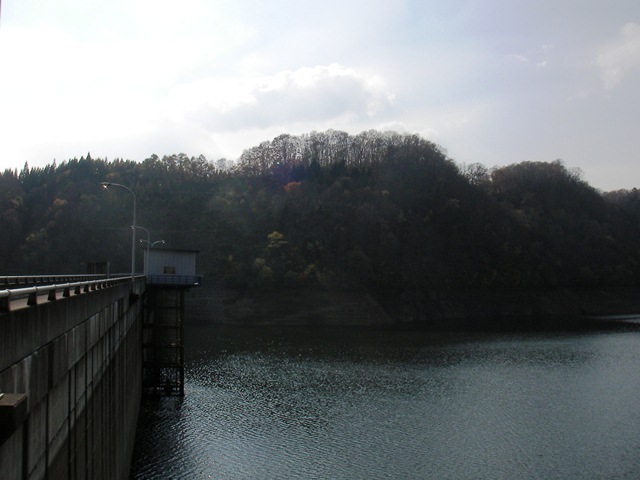 知内ダムとダム湖（北海道上磯郡知内町）