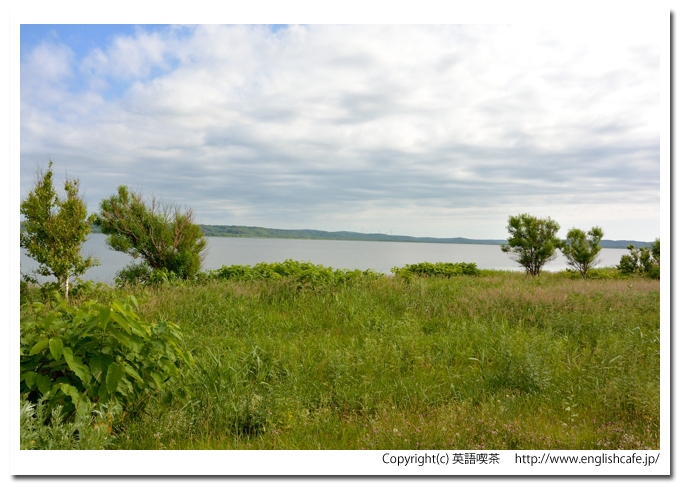 大沼、大沼湖畔から（北海道稚内市）