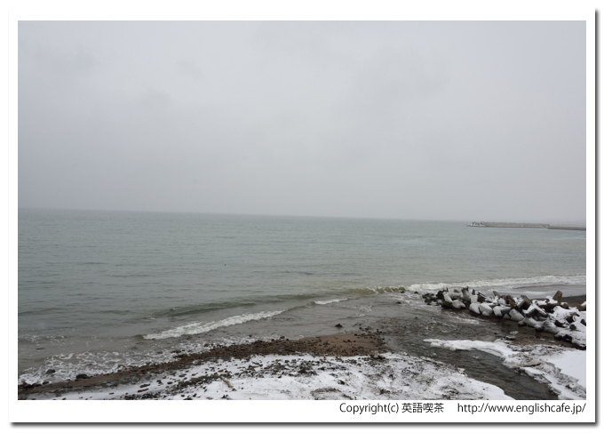 榎本軍鷲ノ木上陸地、榎本軍鷲ノ木上陸地の海岸（北海道森町）