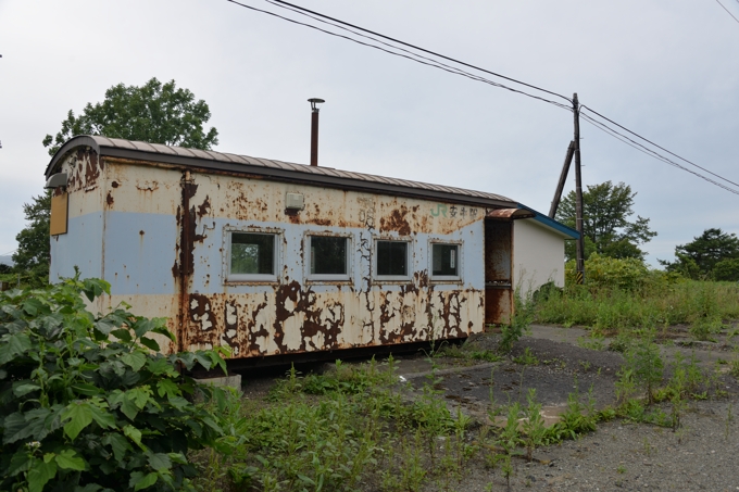 安牛駅